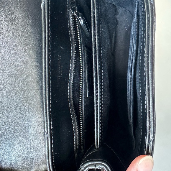 YSL LOULOU TOY - Picture 4 of 11